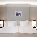 Ibis Styles Hotel 4*