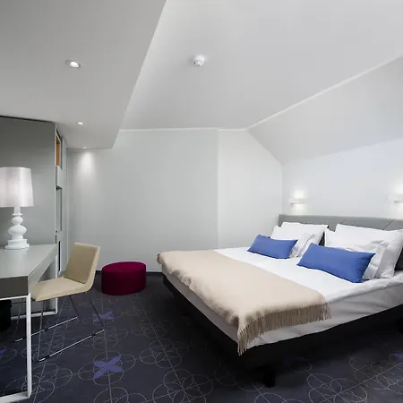 Ibis Styles 3*