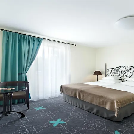 Ibis Styles Hotel 4*