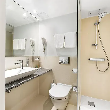 Ibis Styles Hotell 3*