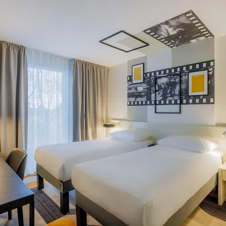Ibis Styles 3*