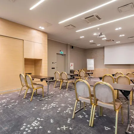 Ibis Styles 3*