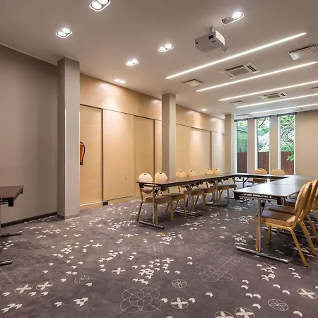 Ibis Styles Hotel 3*