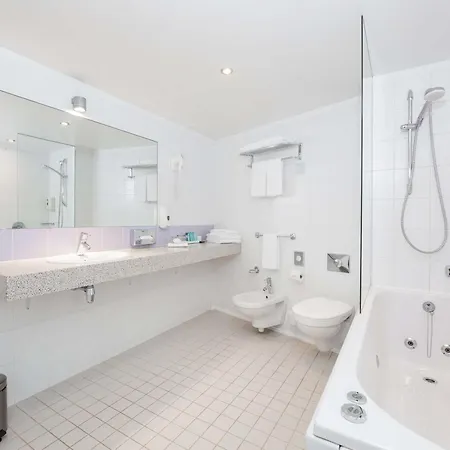 Ibis Styles 3*