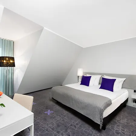Ibis Styles Отель 4*
