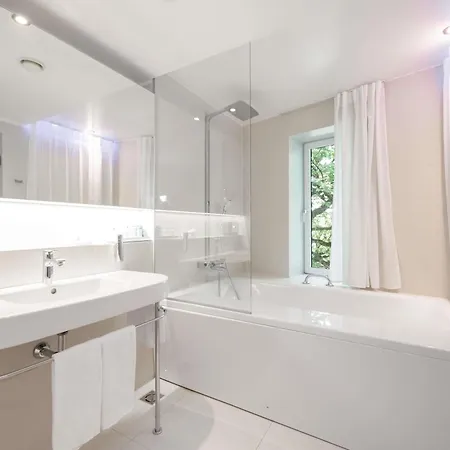 Ibis Styles Hotel 4*