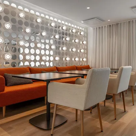 Ibis Styles Hotel 4*