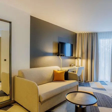 Ibis Styles Hotel 4*