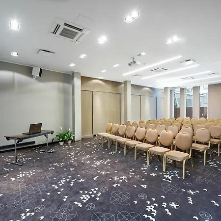 Ibis Styles Hotel 3*