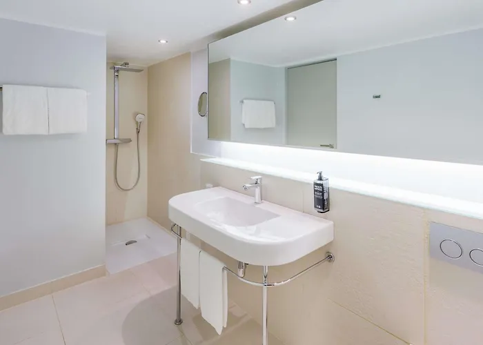 Ibis Styles Hotel 4*