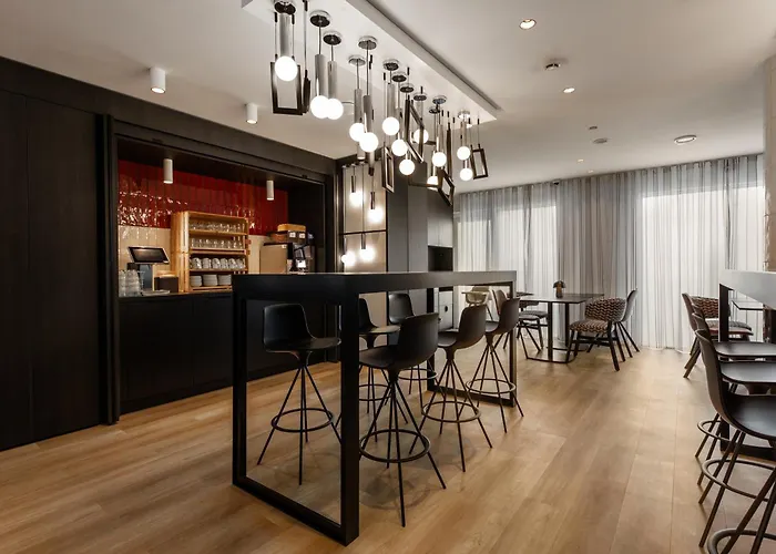 Отель Ibis Styles 4*