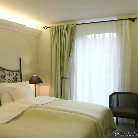 Ibis Styles Hotel 3*